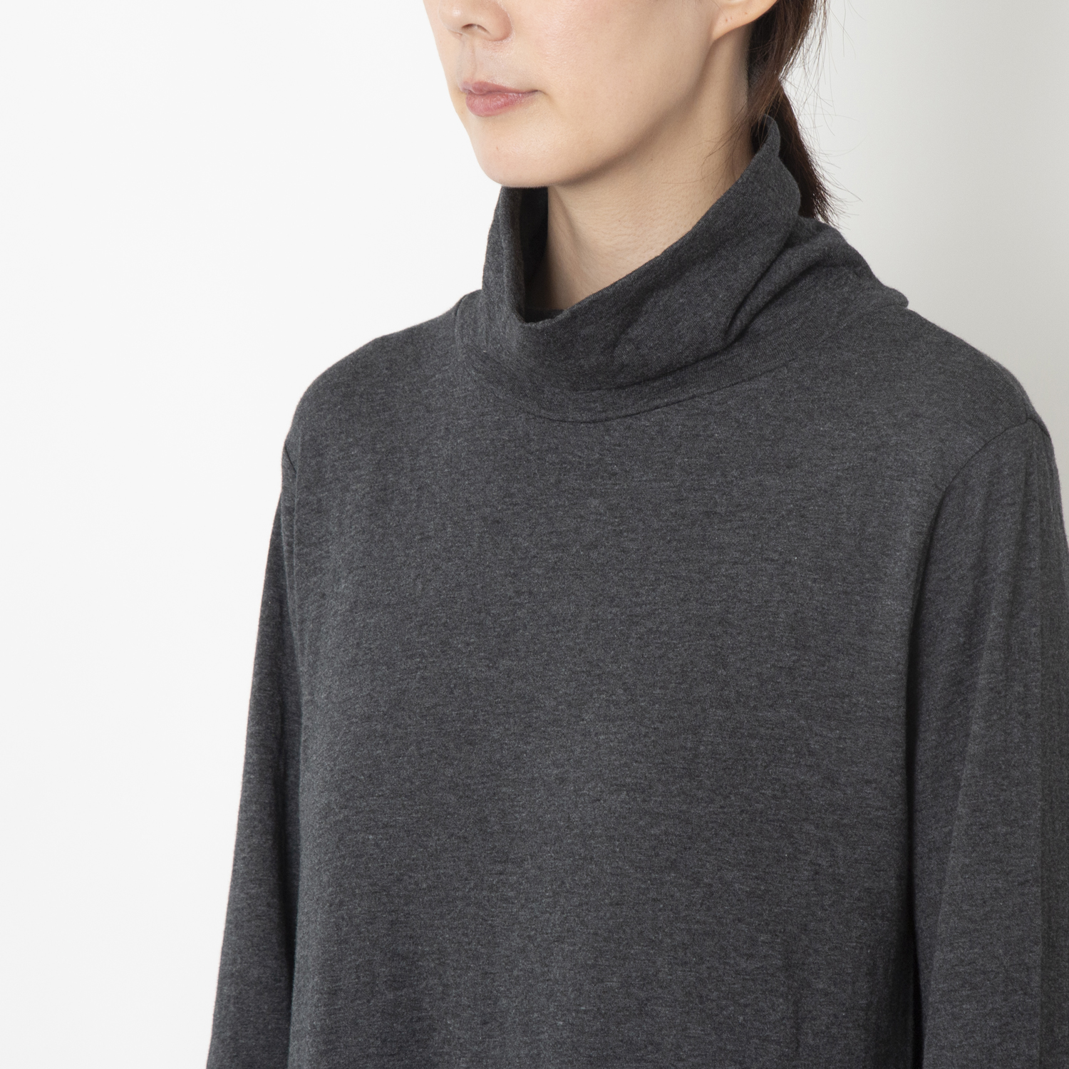 TUTIE./接結 タートルネックワンピース